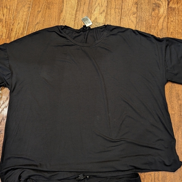 NWT Lounge set Black flare pants & black top, Missguided plus size 20 - Picture 6 of 13